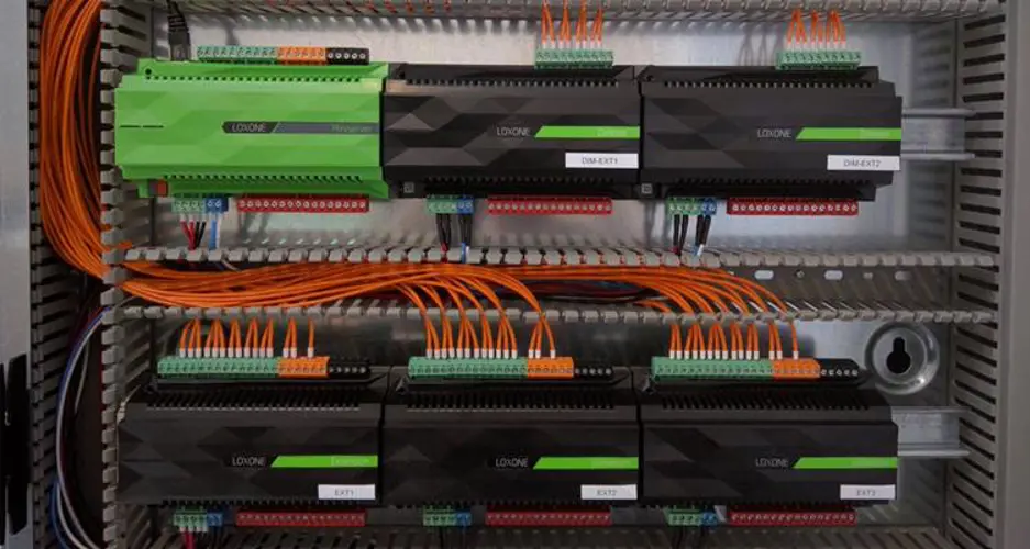 Loxone cabling