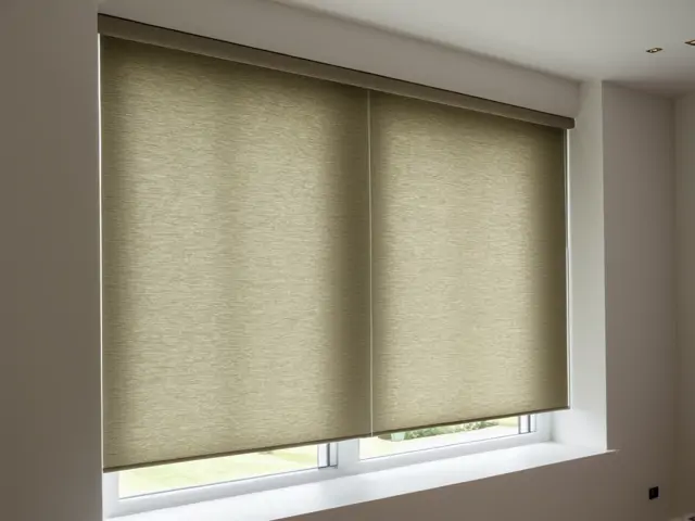 roller blinds with hidden motors